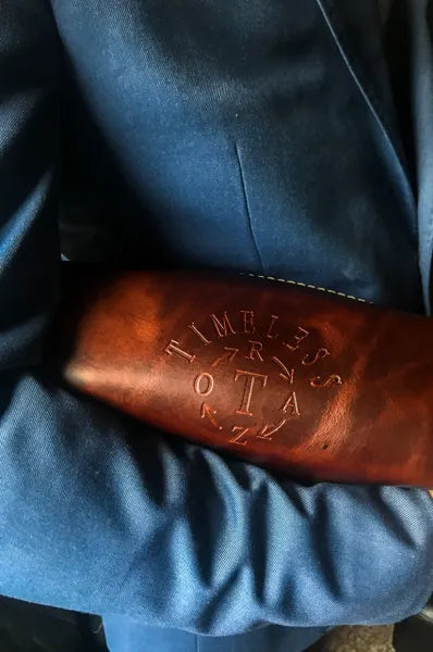 Dopp Bag: Leather Dopp Bag With Timeless Razor Logo: Oxford Brown