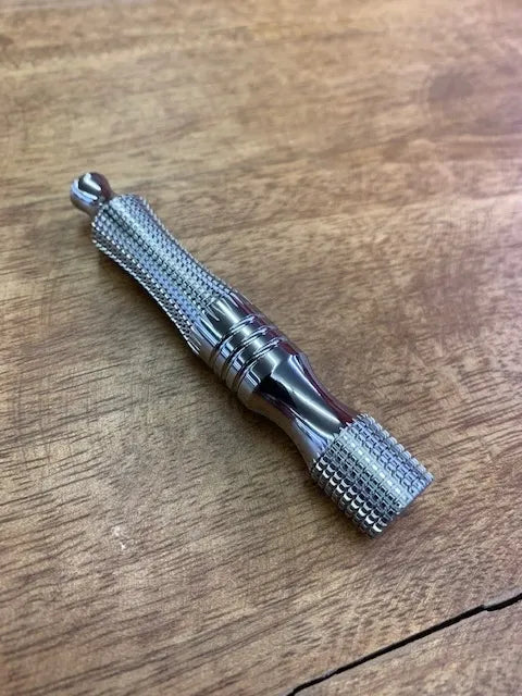 TRH8: TITANIUM CROWN Double Edge Safety Razor Handle: 90 mm x 14 mm